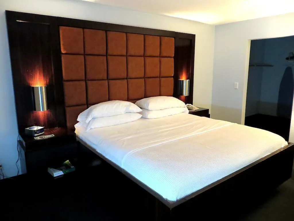 Blue Moon Gay Resort Las Vegas